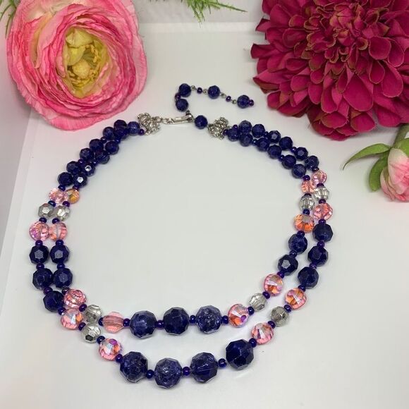 VINTAGE⚜️RARE HOBÉ Necklace & Clip Earring Set - Picture 7 of 9